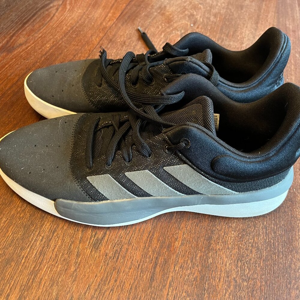 Adidas Basketball CloudFoam LVL 029002 11222 Men's Size 13
